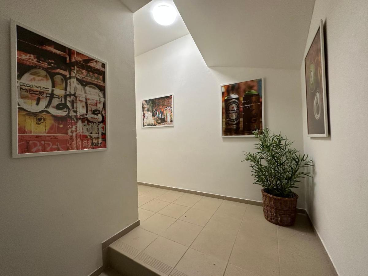 Apartmany Monastery Suites Zirec Dvur Kralove nad Labem Exterior photo